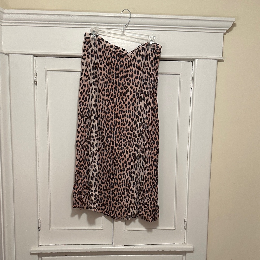 Leopard Print Midi Skirt